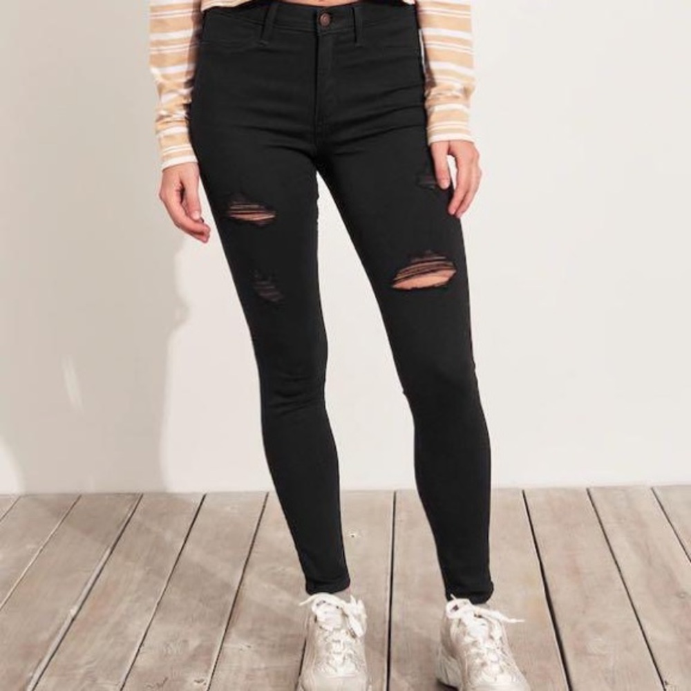 NWT Hollister Curvy high rise jean leggings